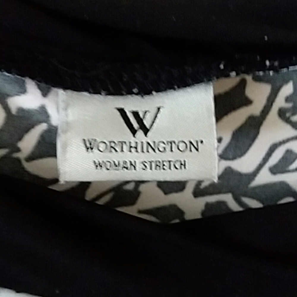 Worthington woman's shirt